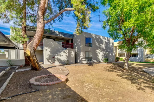 MLS: 6157433 Condo For Sale