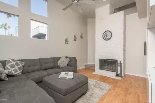 Photo #3: 6157437 Listing