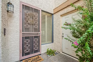 Photo #3: 6157588 Listing