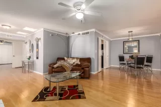 Photo #6: 6157794 Listing