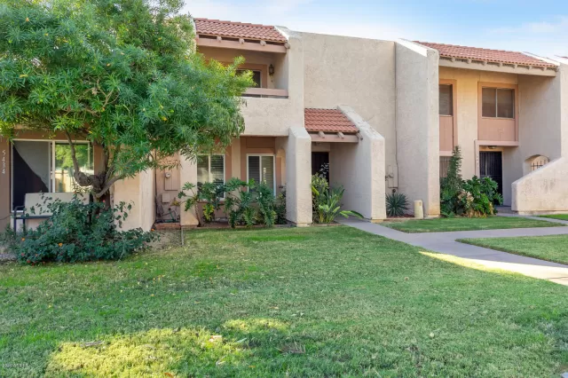 MLS: 6157829 Condo For Sale