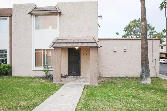 MLS: 6157844 Condo For Sale