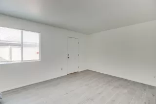 Photo #2: 6157865 Listing