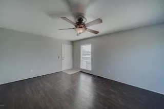 Photo #3: 6157919 Listing