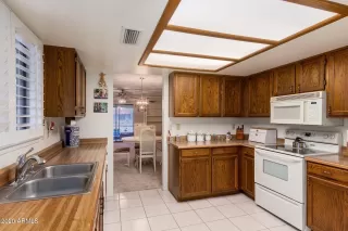 Photo #6: 6158027 Listing