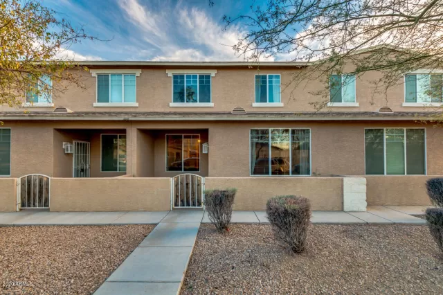 MLS: 6158033 Condo For Sale