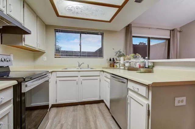 MLS: 6158225 Condo For Sale