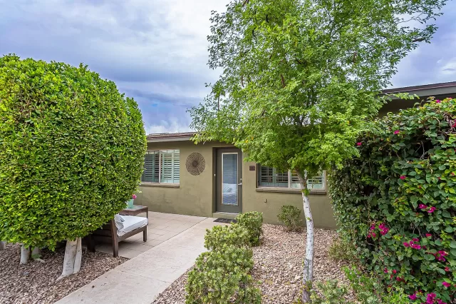 MLS: 6158243 Condo For Sale