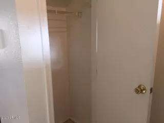 Photo #4: 6158371 Listing