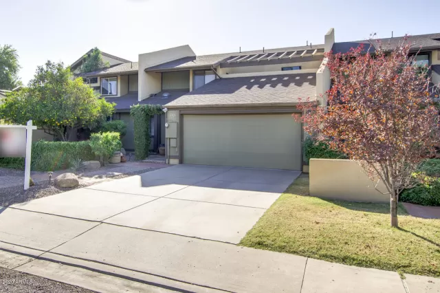 MLS: 6158461 Condo For Sale