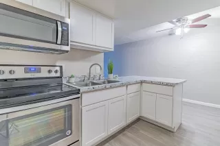 Photo #5: 6158718 Listing 