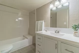 Photo #6: 6158718 Listing 