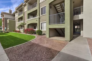 Photo #2: 6159034 Listing