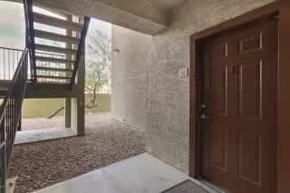 Photo #3: 6159034 Listing