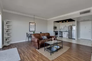 Photo #6: 6159280 Listing 