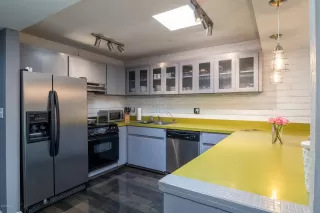 Photo #2: 6159308 Listing