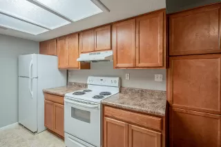 Photo #4: 6159352 Listing