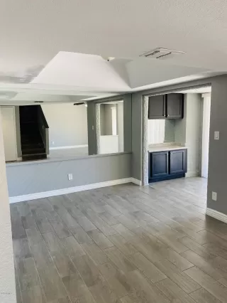 Photo #5: 6159385 Listing