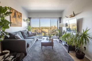 Photo #5: 6159388 Listing