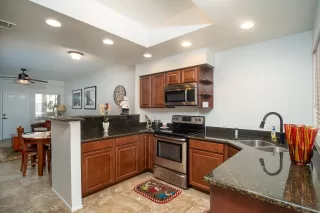 Photo #6: 6159413 Listing