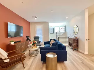 Photo #5: 6159460 Listing 