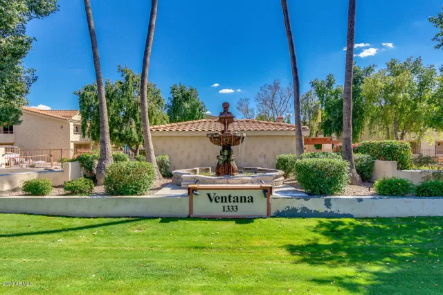 MLS: 6159510 Condo For Sale