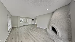 Photo #5: 6159548 Listing