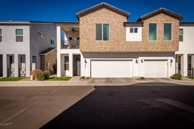 MLS: 6159562 Condo For Sale