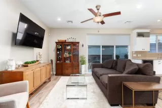 Photo #2: 6159562 Listing