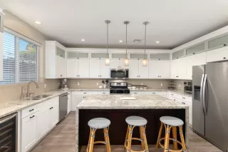 Photo #3: 6159562 Listing