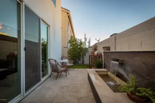 Photo #6: 6159562 Listing