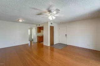 Photo #3: 6159569 Listing