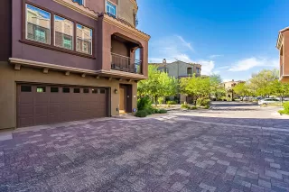 Photo #2: 6159674 Listing 