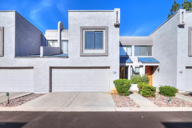 MLS: 6159731 Condo For Sale