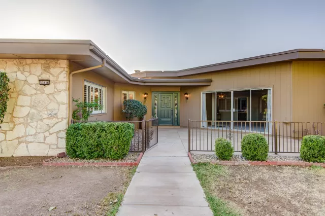 MLS: 6159732 Condo For Sale