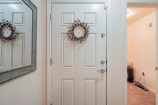 Photo #4: 6159758 Listing 