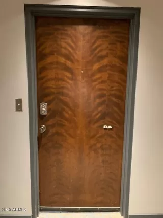 Photo #2: 6159781 Listing