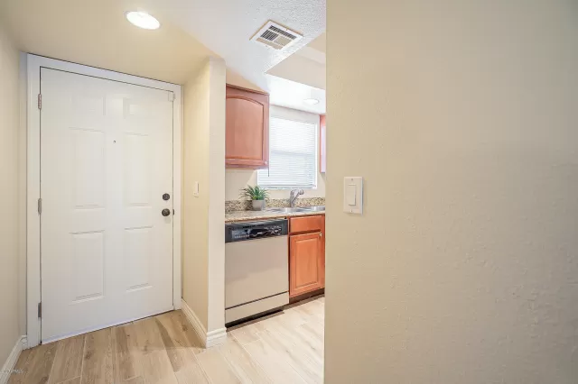 MLS: 6159981 Condo For Sale