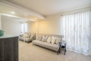 Photo #3: 6159981 Listing 