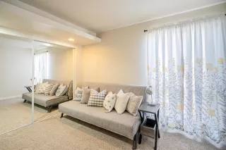 Photo #4: 6159981 Listing 