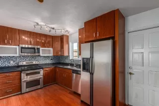 Photo #3: 6160003 Listing