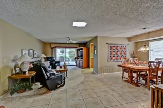 Photo #4: 6160008 Listing 