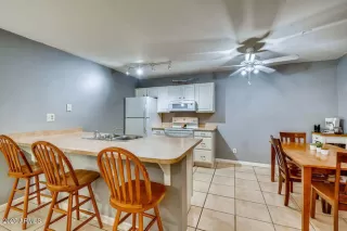 Photo #5: 6160058 Listing