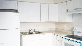 Photo #4: 6160183 Listing