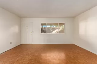 Photo #1: 6160312 Listing 