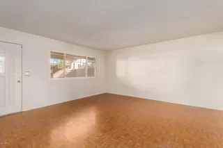 Photo #2: 6160312 Listing 