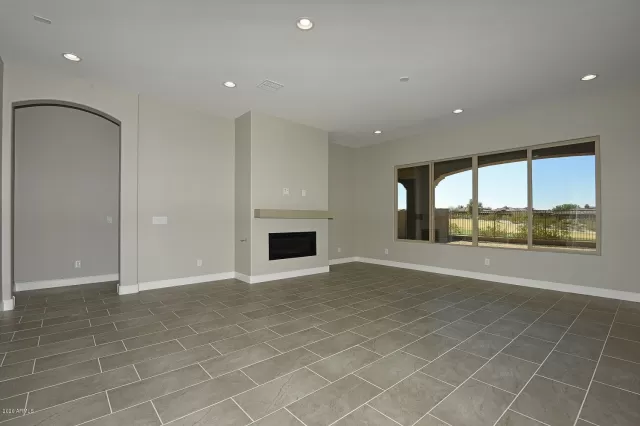 MLS: 6160344 Condo For Sale