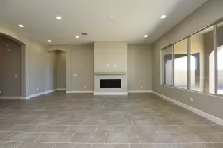 Photo #5: 6160344 Listing