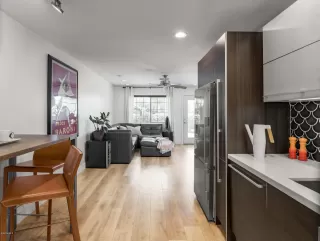 Photo #1: 6160419 Listing 