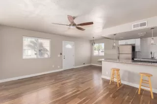 Photo #3: 6160451 Listing 